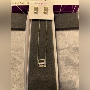 Gold/Mirror Necklace & Matching Earrings NWT